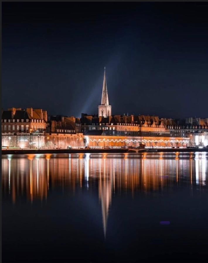 Le Servannais Saint-Malo Exteriör bild